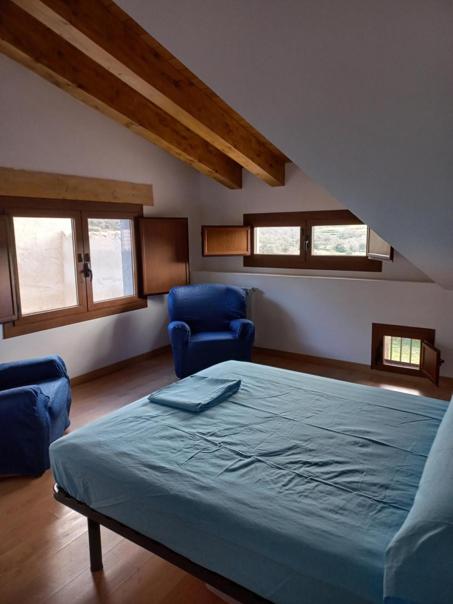 Casa Binuales Lägenhet Pedruel Exteriör bild